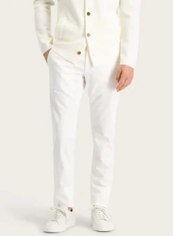 Bobby Jeans