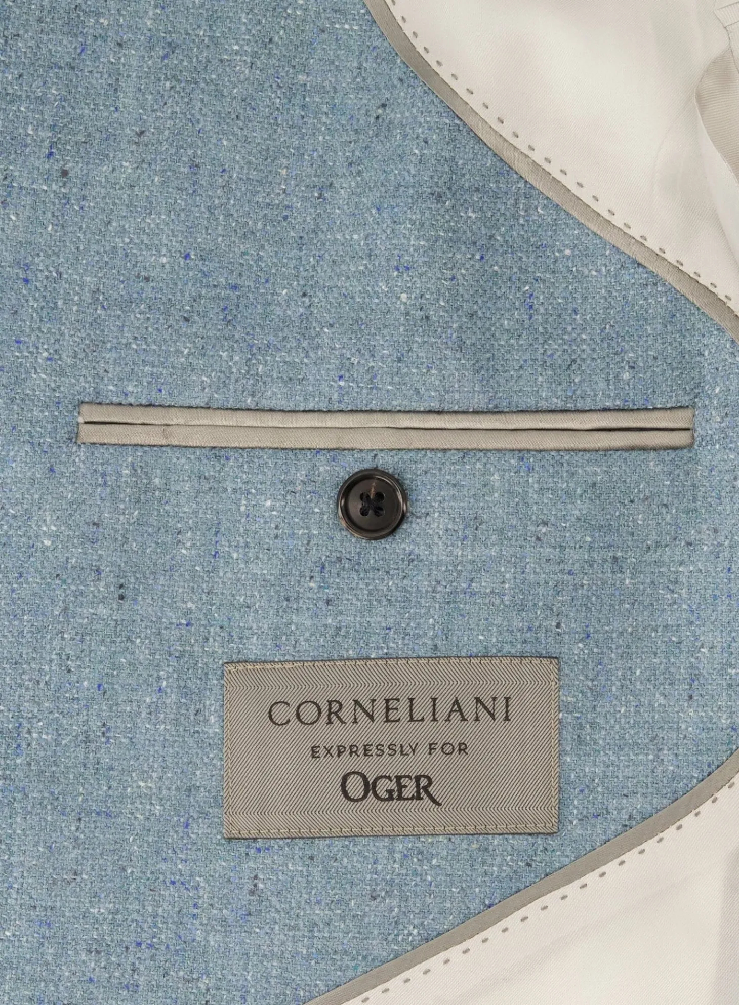 Jasje Van Satijn En Wol