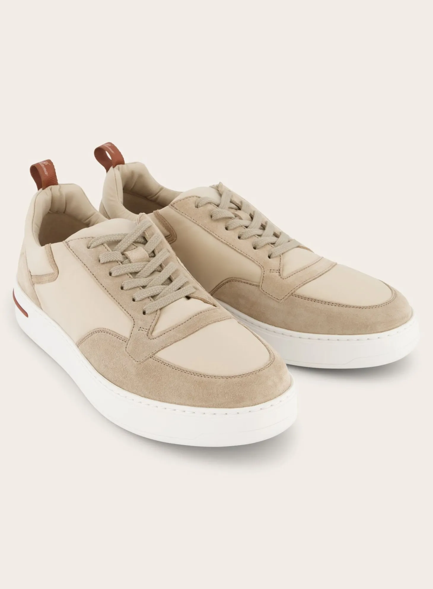 Newport Walk Sneakers