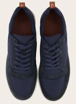Newport Walk Sneakers