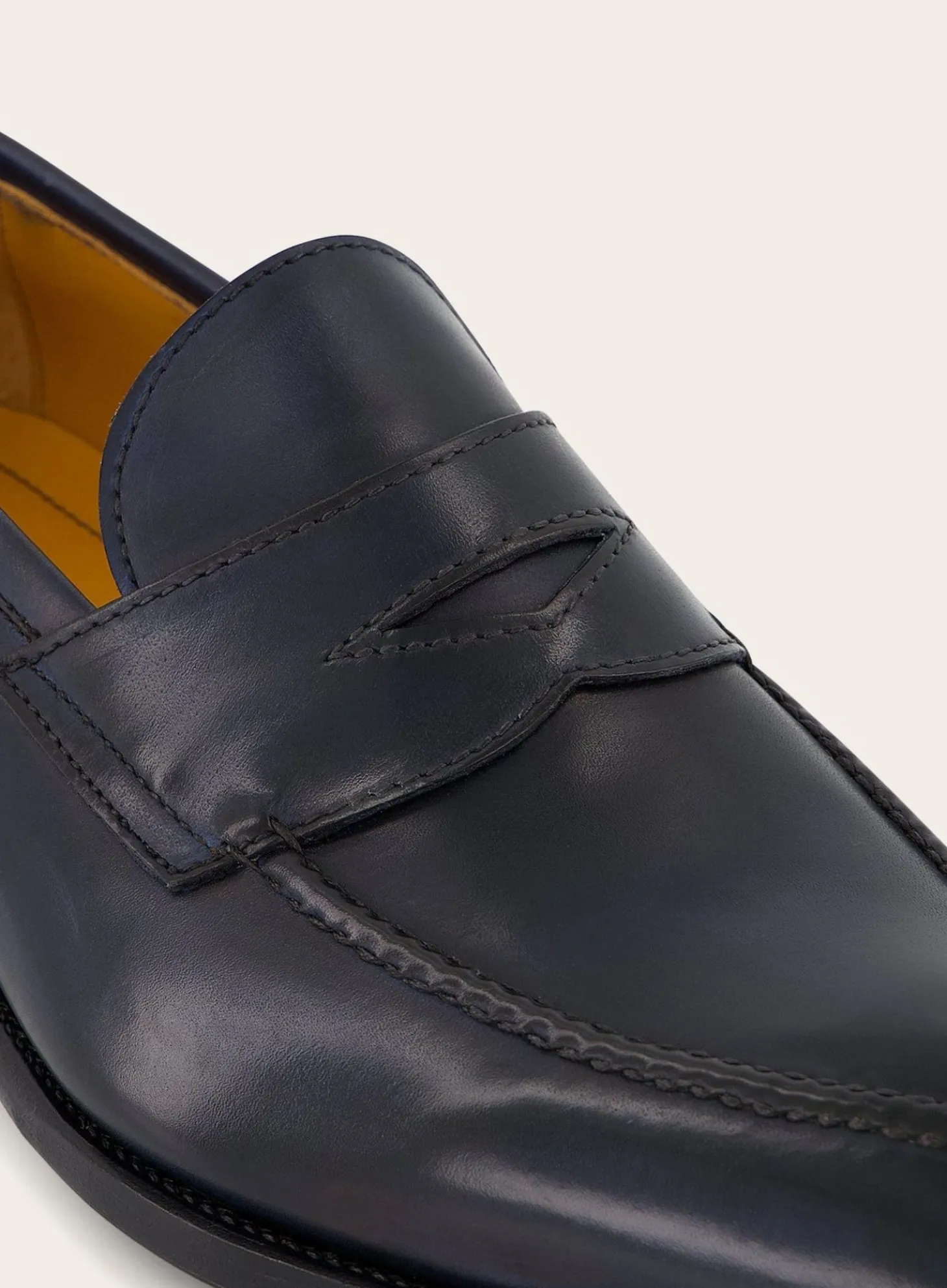 Principe Penny Loafers Van Leer